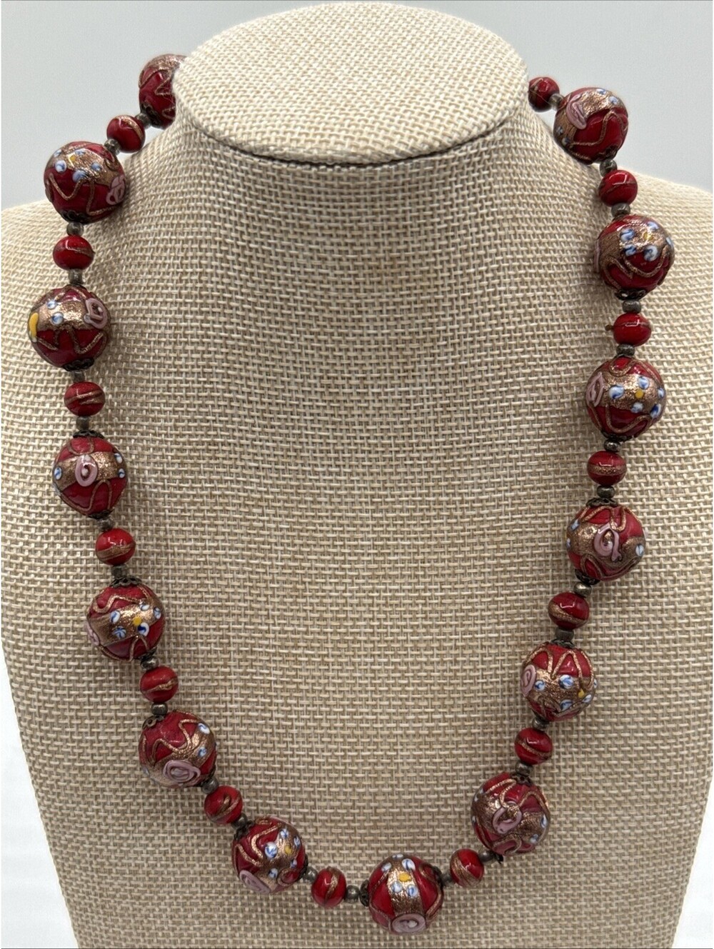 Vintage Murano Wedding Cake Beaded 18” Necklace Gold Glitter Drizzle Beautiful